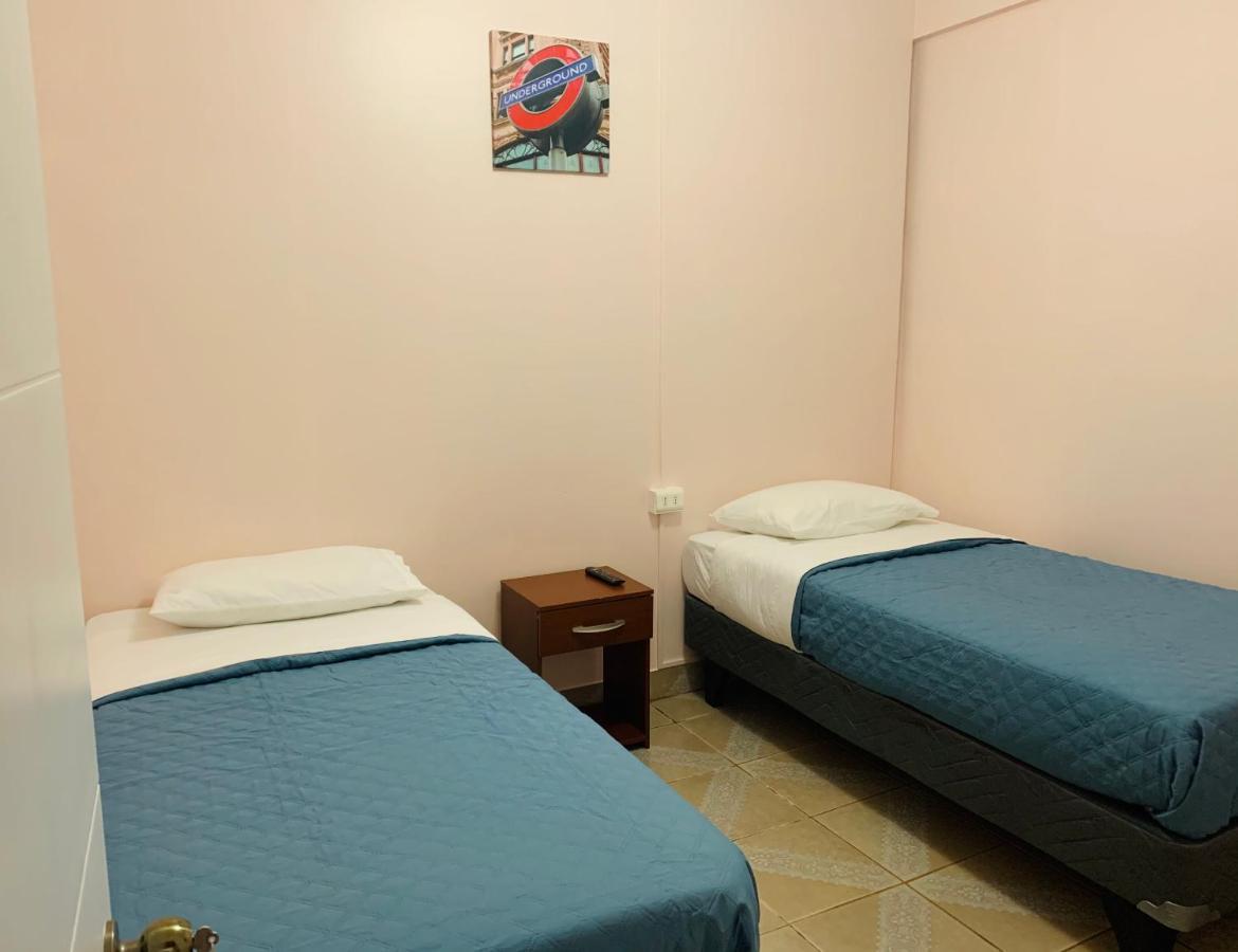Hostal Iria Антофагаста Екстериор снимка